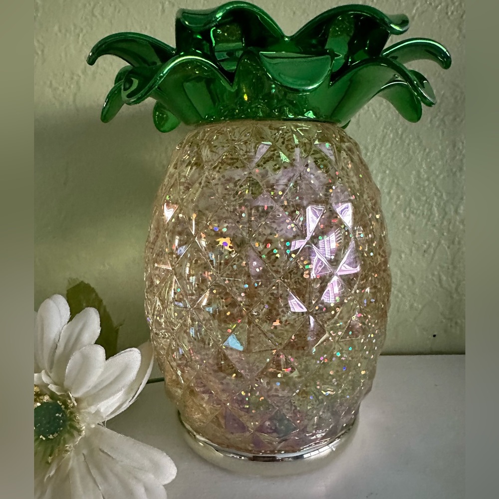 Bath & Body Works Iridescent Pineapple Candle Holder with Green Leaves